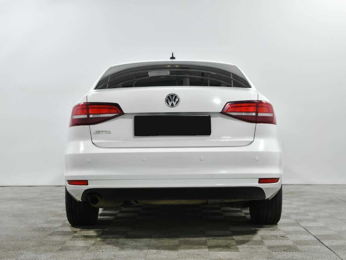 Volkswagen Jetta 2016 года с пробегом. Фото: #2