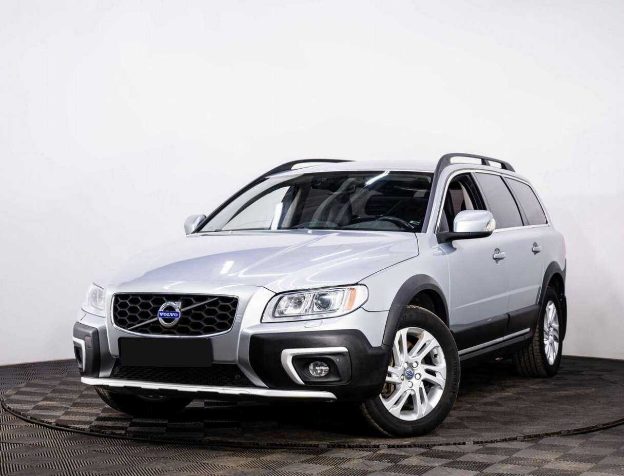 Volvo XC70 2016 года с пробегом. Посмотреть фото