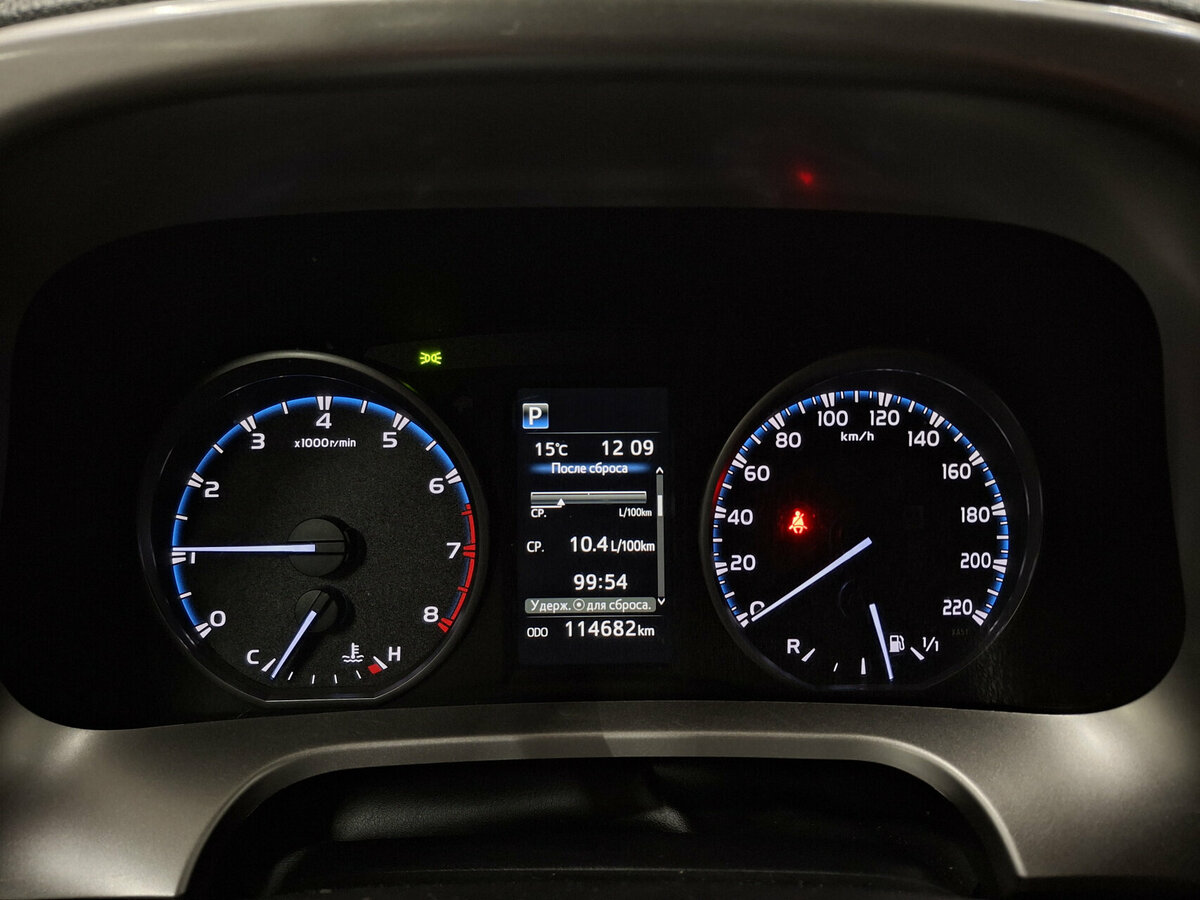 Toyota RAV4 2019 года с пробегом. Фото: #12