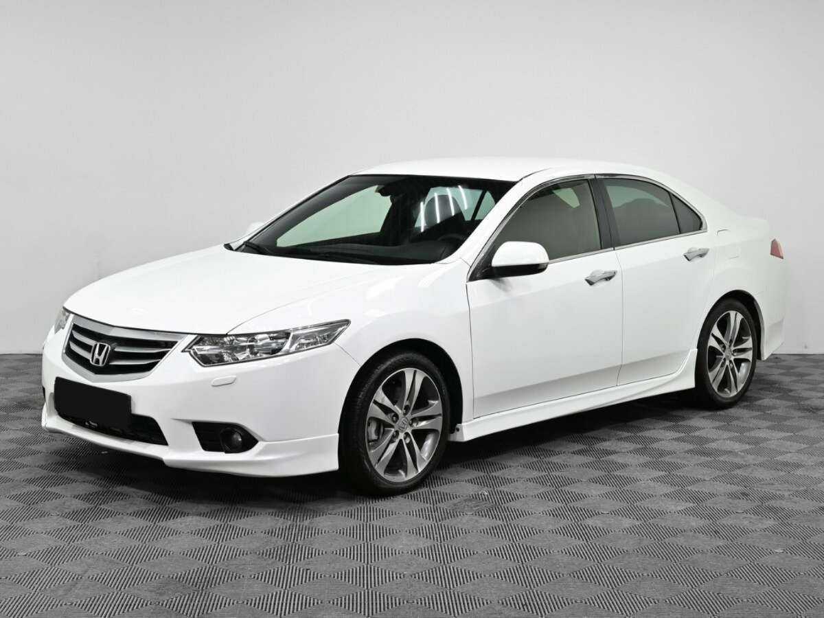 Honda Accord 2012 года с пробегом. Фото: #0