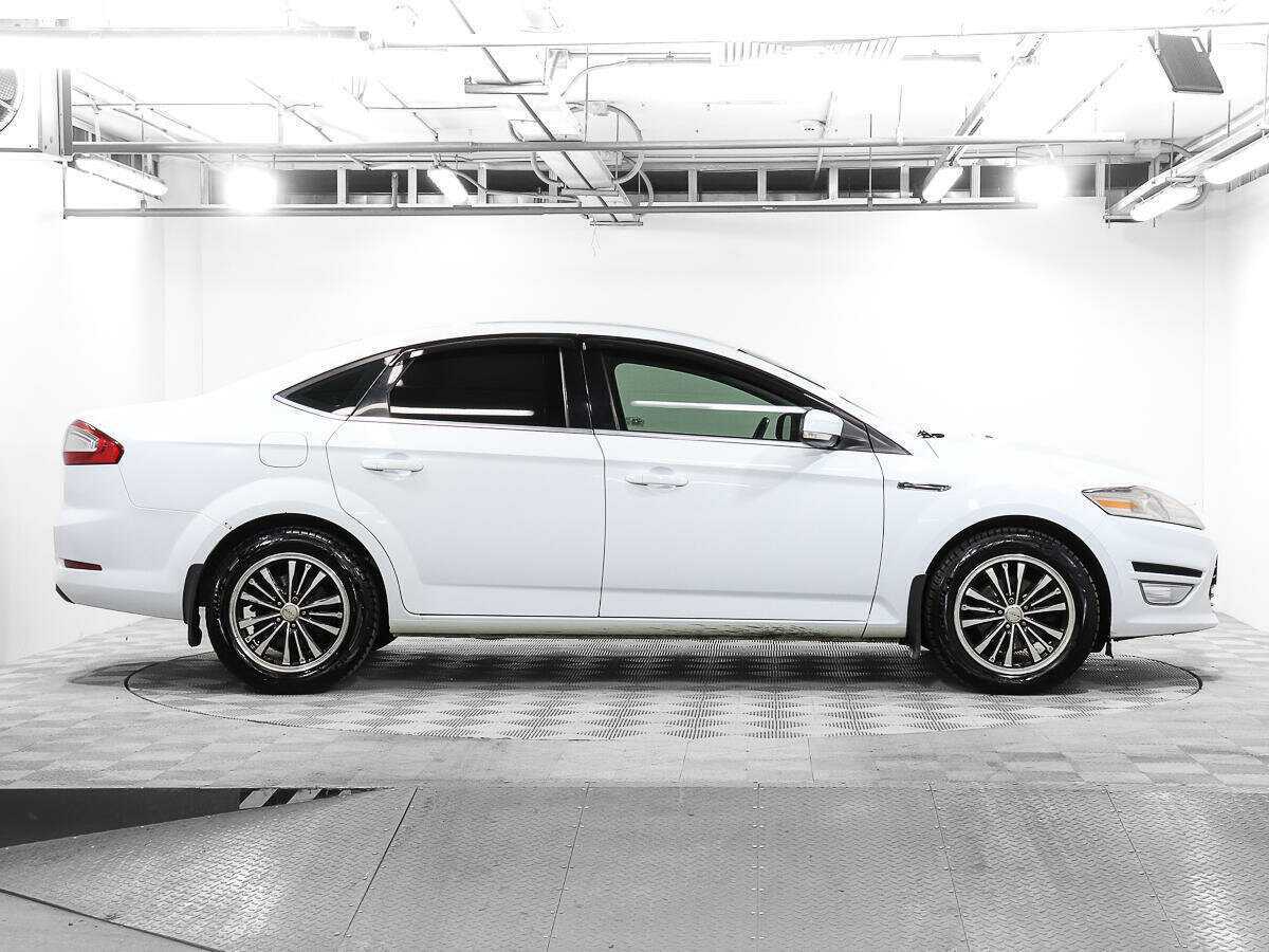 Ford Mondeo 2013 года с пробегом. Фото: #3