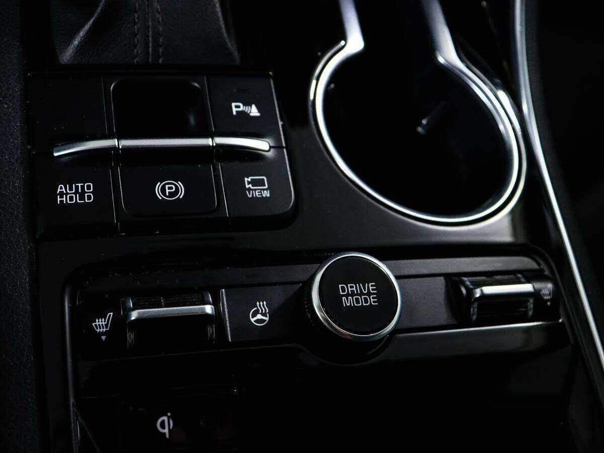 Kia K5 2021 года с пробегом. Фото: #14