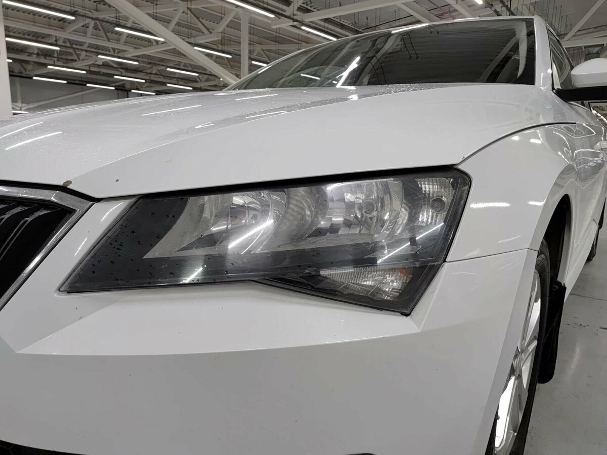 Skoda Superb 2016 года с пробегом. Фото: #16