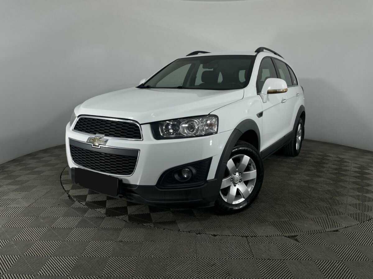Chevrolet Captiva 2014 года с пробегом. Посмотреть фото