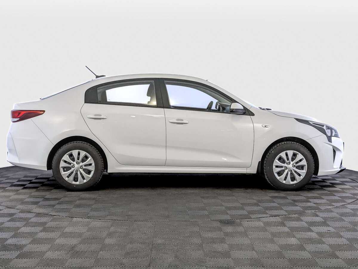 Kia Rio 2021 года с пробегом. Фото: #3
