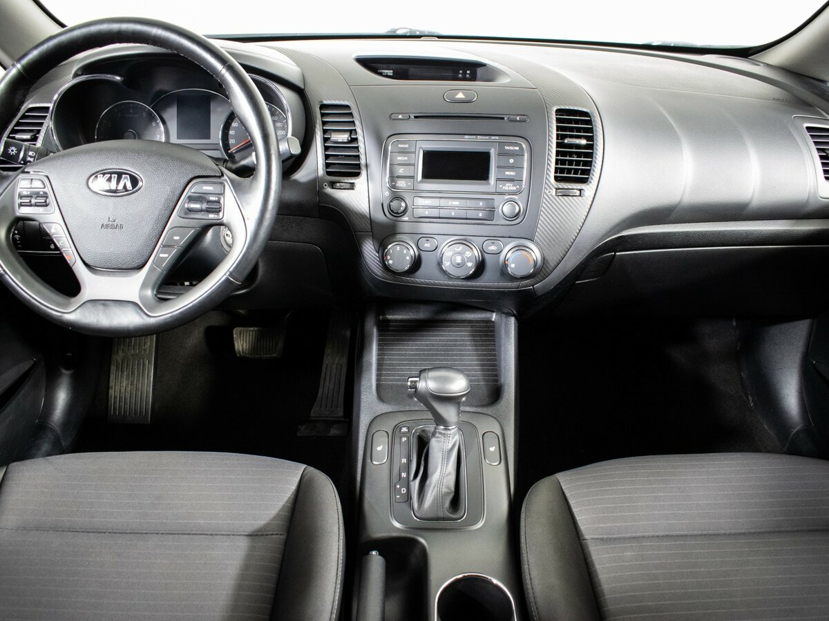 Kia Cerato 2015 года с пробегом. Фото: #8