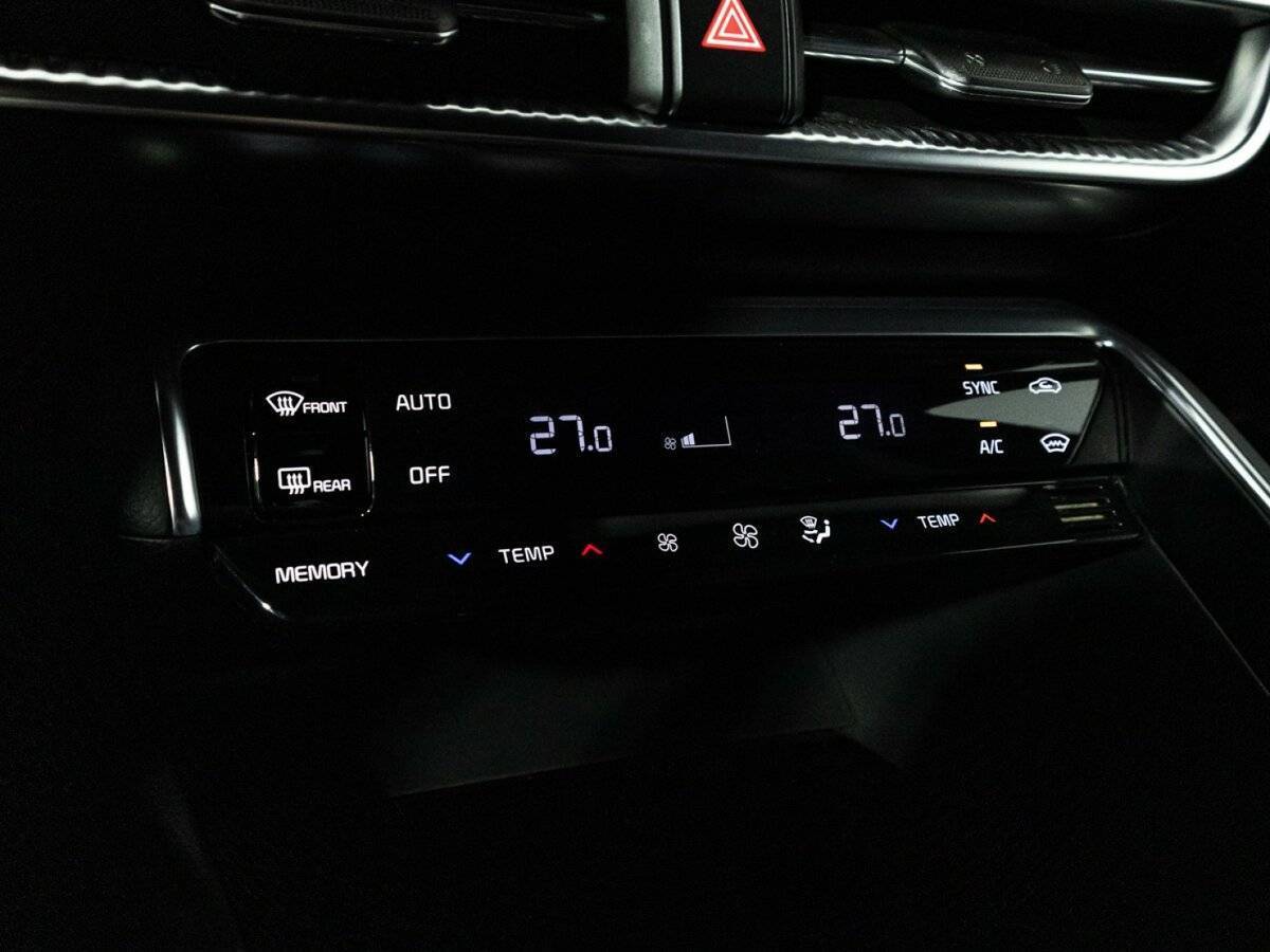 Kia K5 2021 года с пробегом. Фото: #21