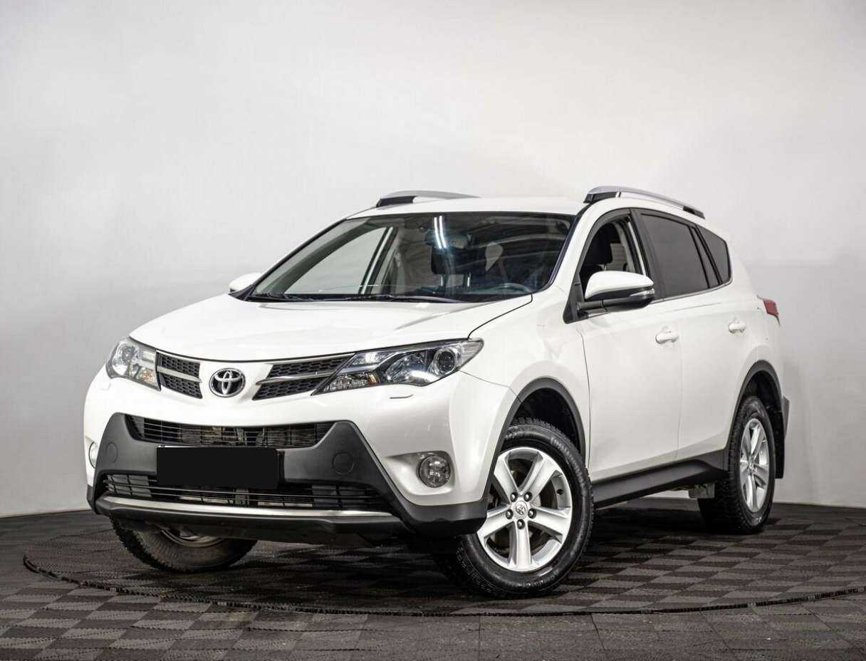 Toyota RAV4 2014 года с пробегом. Фото: #0
