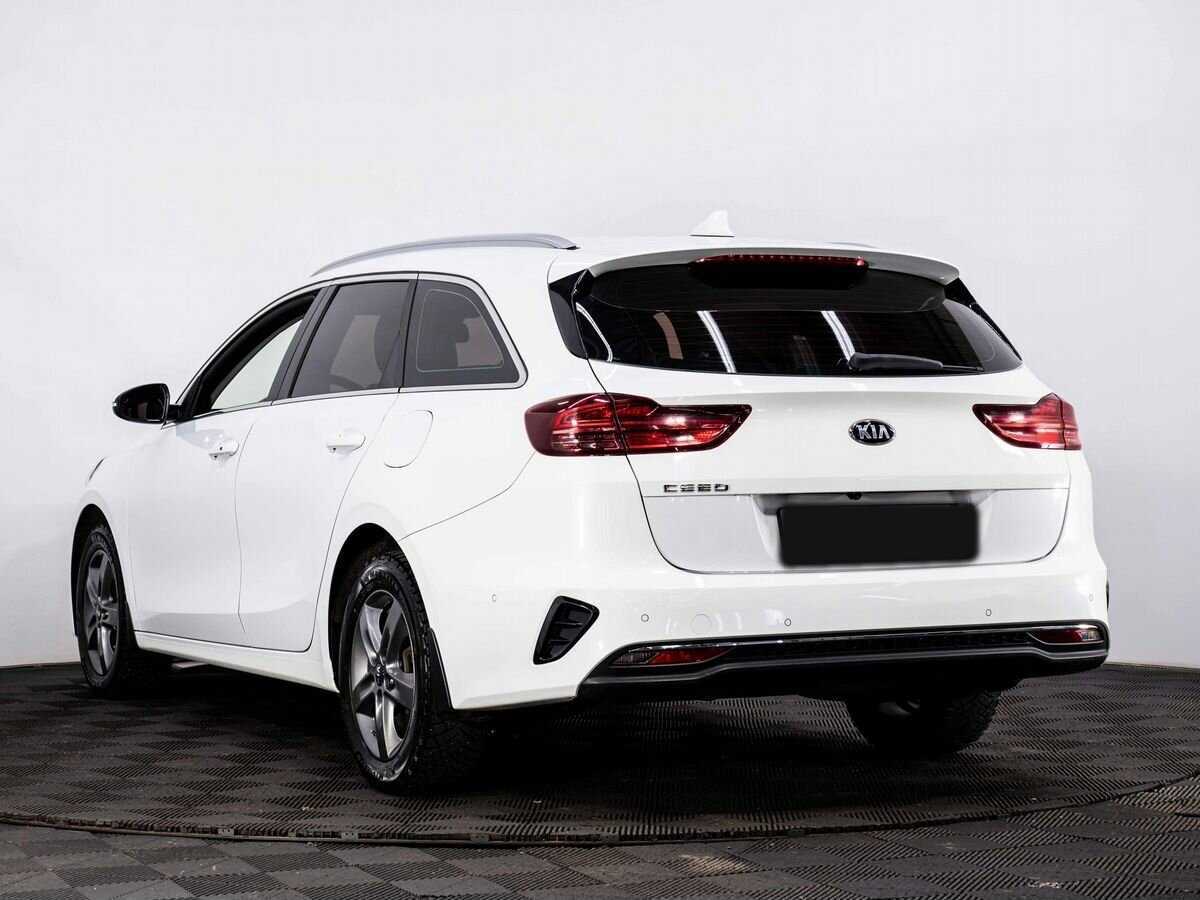 Kia Ceed 2018 года с пробегом. Фото: #3