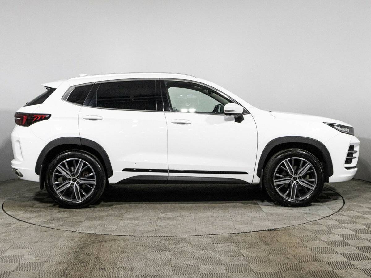 EXEED LX 2022 года с пробегом. Фото: #3