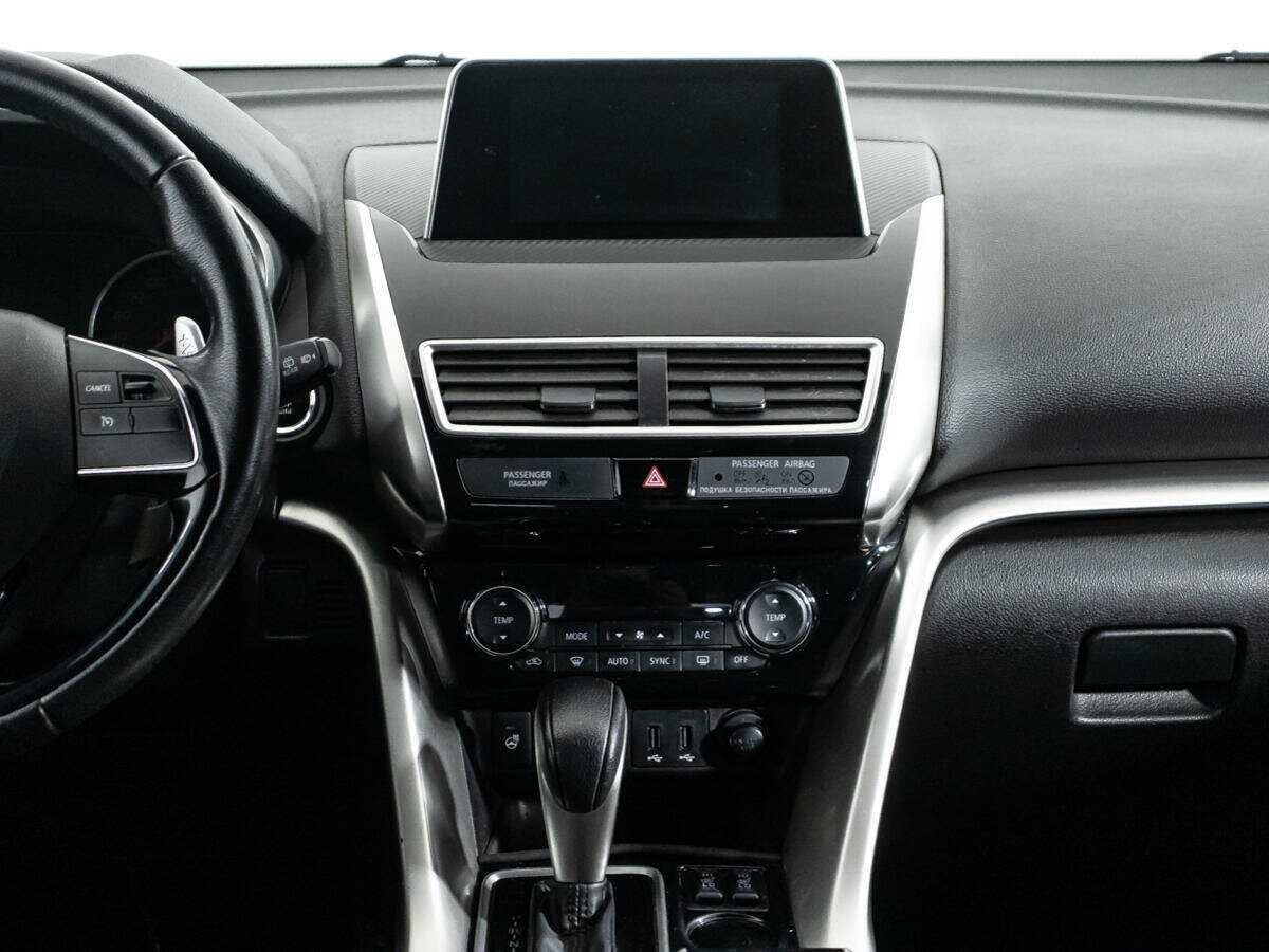 Mitsubishi Eclipse Cross 2019 года с пробегом. Фото: #13