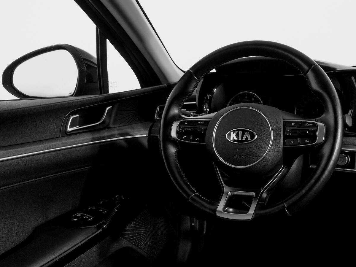 Kia K5 2020 года с пробегом. Фото: #13