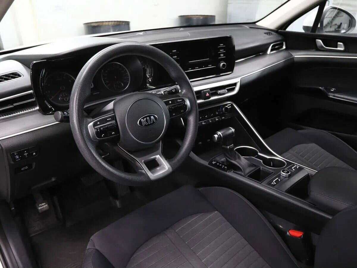 Kia K5 2020 года с пробегом. Фото: #9