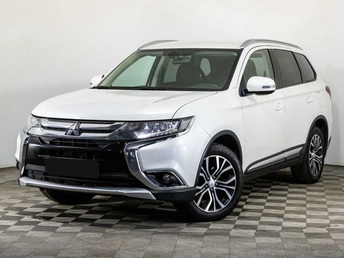 Mitsubishi Outlander 2018 года с пробегом. Фото: #0