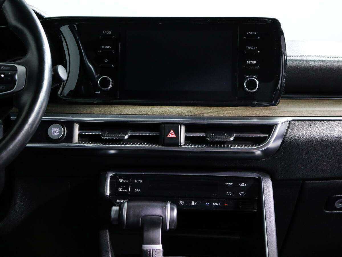 Kia K5 2021 года с пробегом. Фото: #10