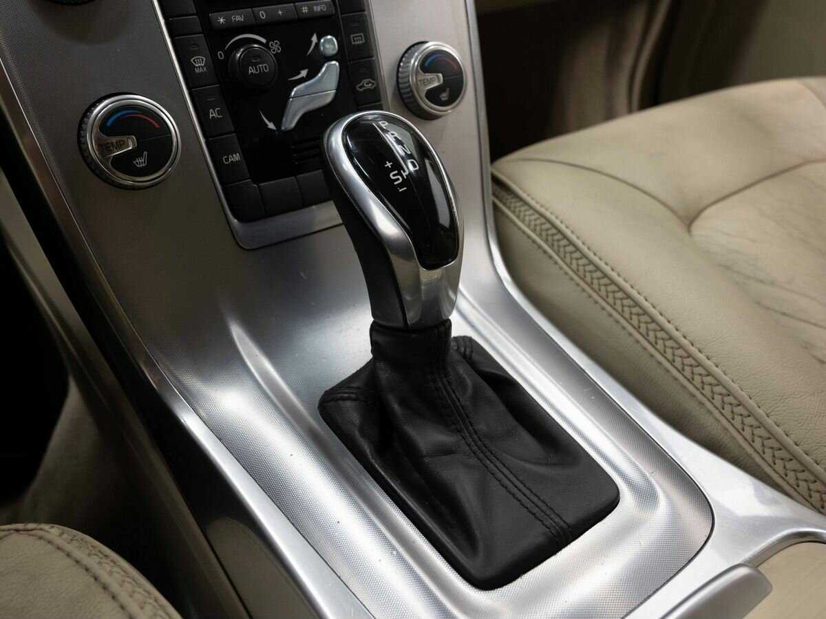 Volvo XC70 2014 года с пробегом. Фото: #20