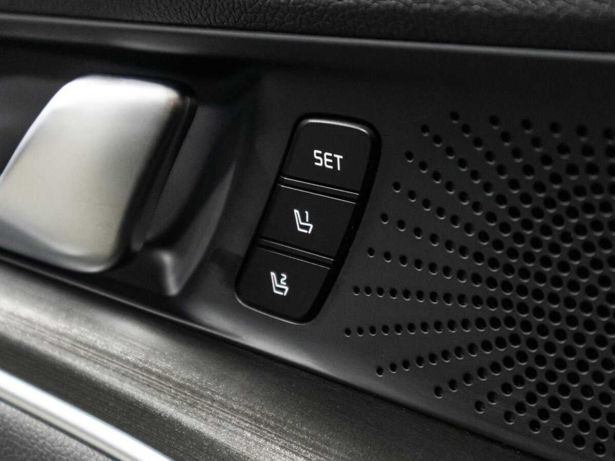 Kia K5 2021 года с пробегом. Фото: #17