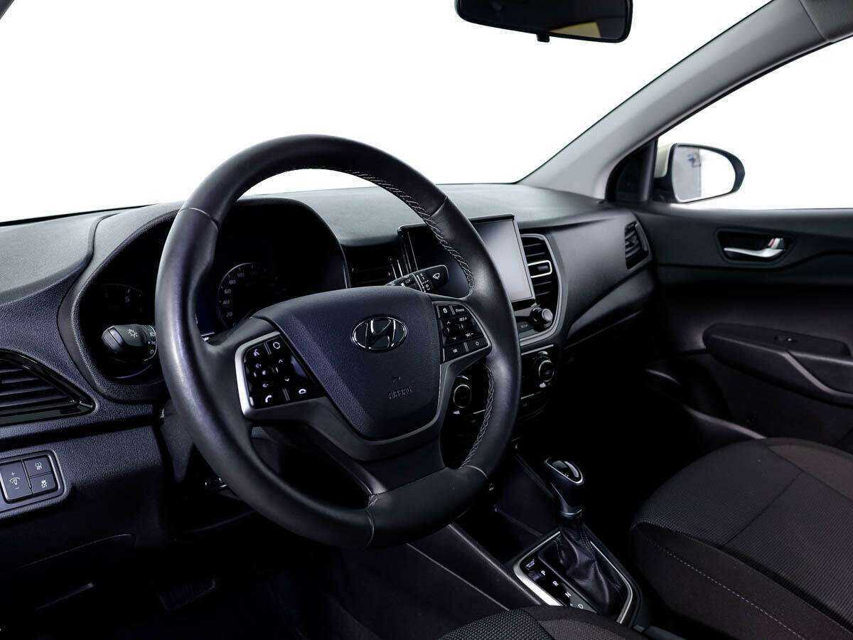 Hyundai Solaris 2020 года с пробегом. Фото: #9
