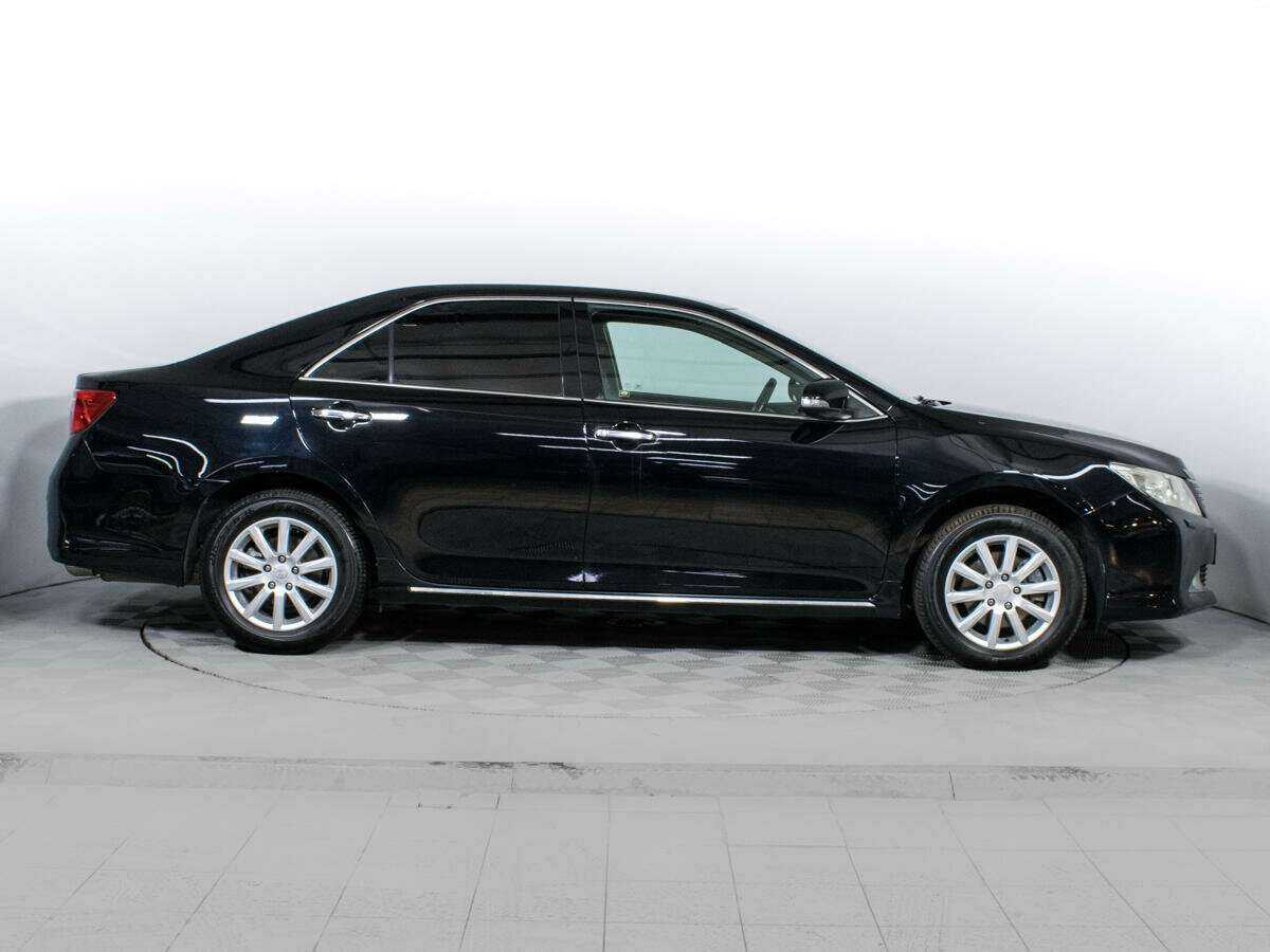 Toyota Camry 2012 года с пробегом. Фото: #3