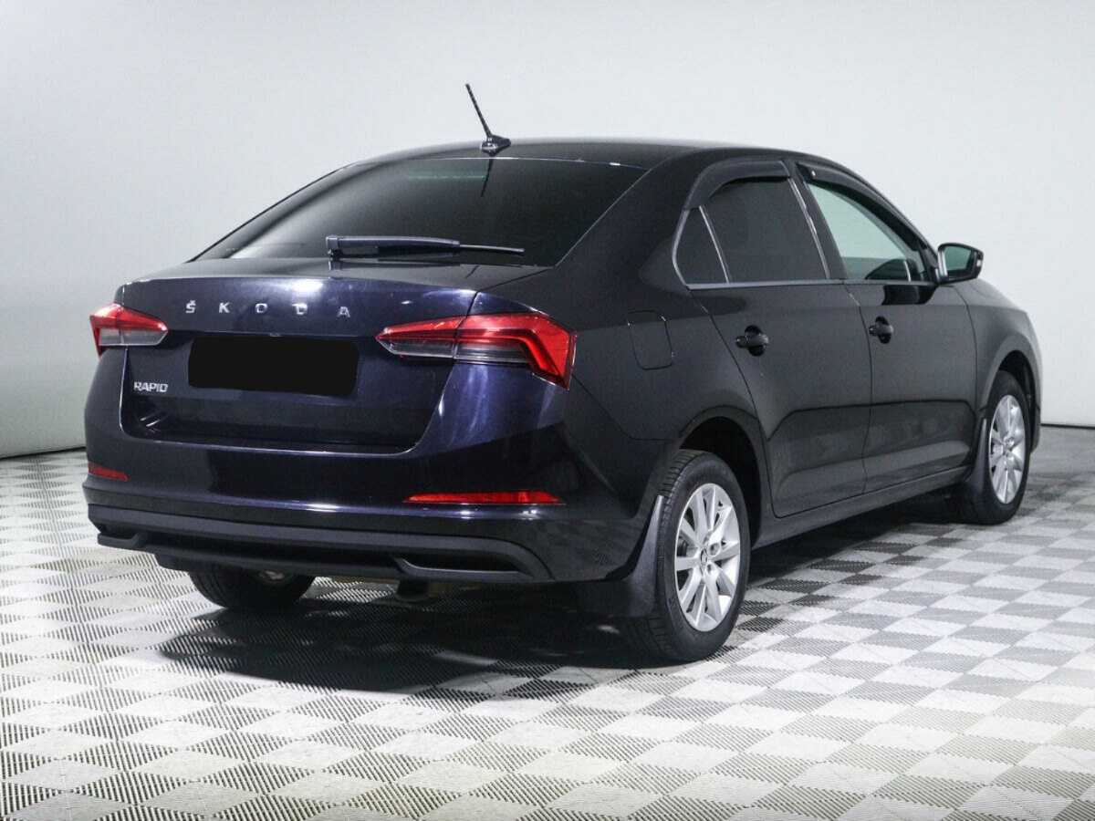 Skoda Rapid 2021 года с пробегом. Фото: #3