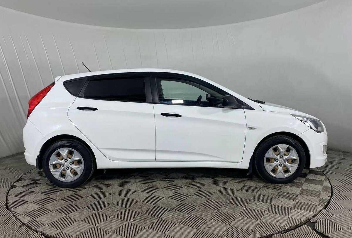 Hyundai Solaris 2014 года с пробегом. Фото: #3