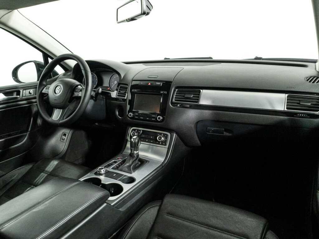 Volkswagen Touareg 2012 года с пробегом. Фото: #8