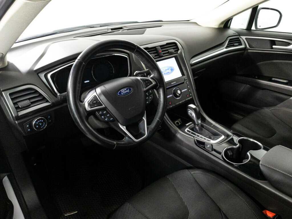Ford Mondeo 2016 года с пробегом. Фото: #8