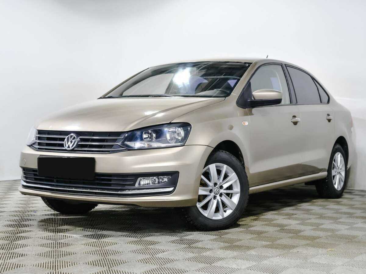 Volkswagen Polo 2015 года с пробегом. Посмотреть фото