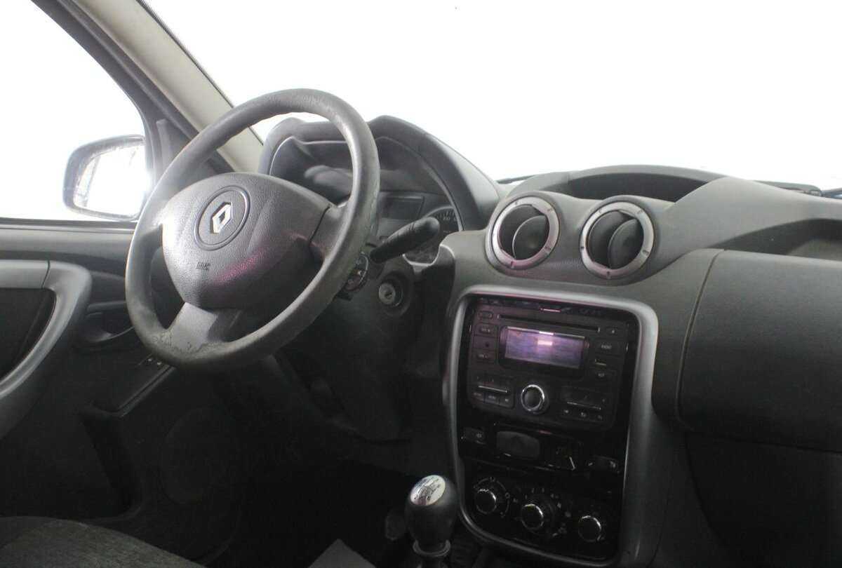 Renault Duster 2013 года с пробегом. Фото: #6