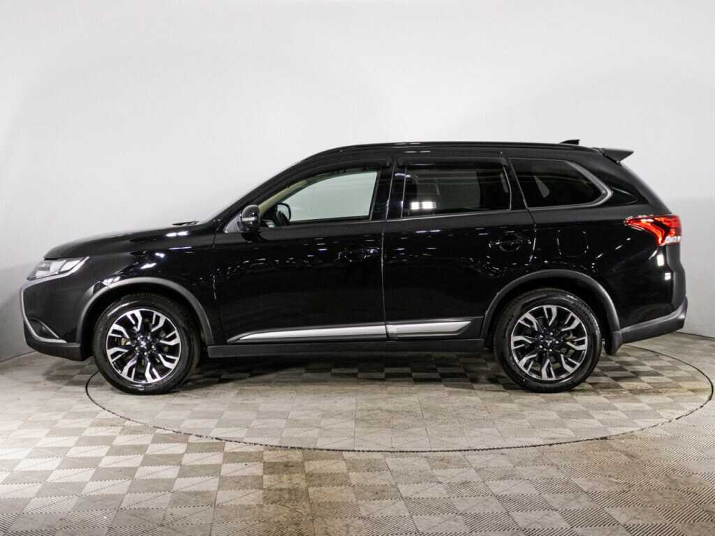 Mitsubishi Outlander 2021 года с пробегом. Фото: #7