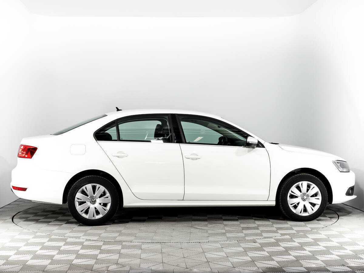 Volkswagen Jetta 2012 года с пробегом. Фото: #3