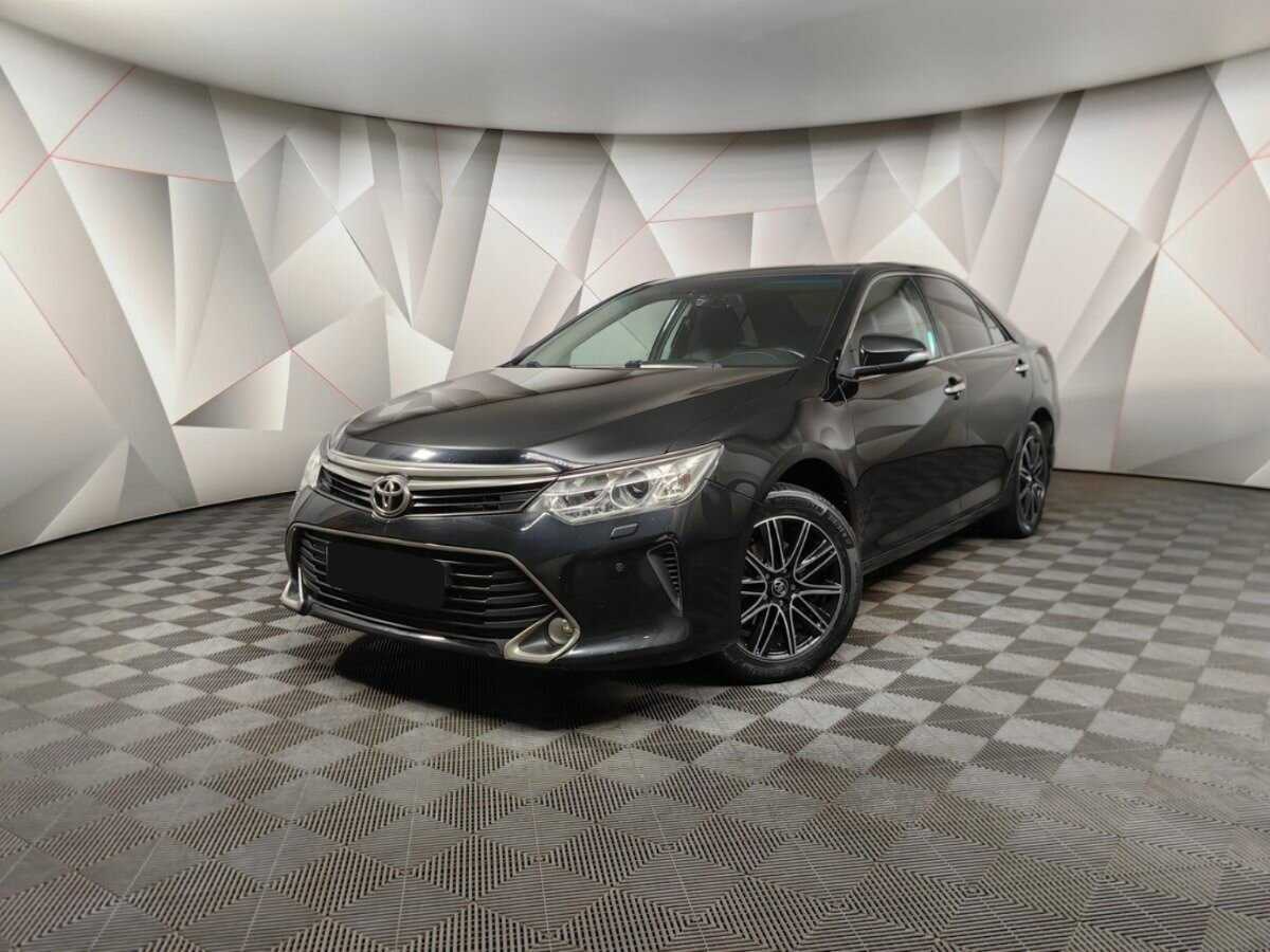 Toyota Camry 2015 года с пробегом. Фото: #0