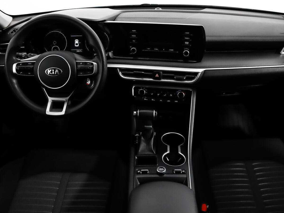 Kia K5 2021 года с пробегом. Фото: #12