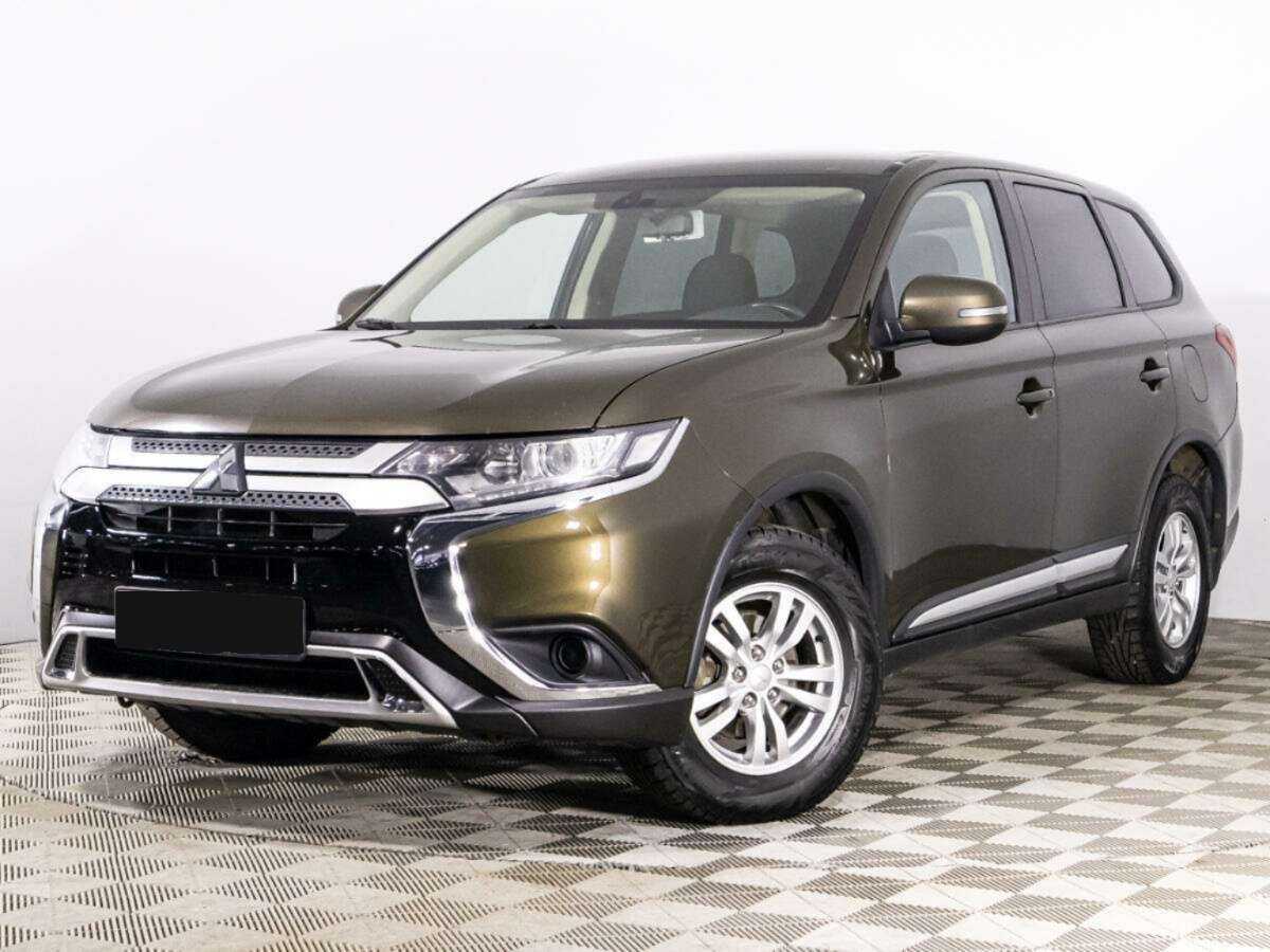 Mitsubishi Outlander 2019 года с пробегом. Посмотреть фото