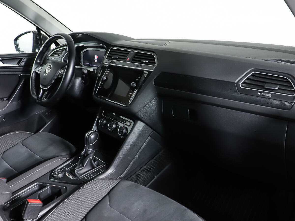 Volkswagen Tiguan 2019 года с пробегом. Фото: #10