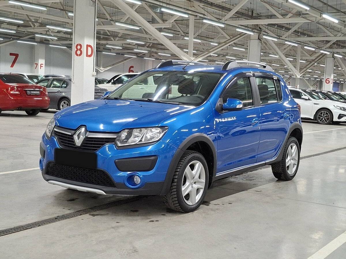 Renault Sandero 2016 года с пробегом. Посмотреть фото