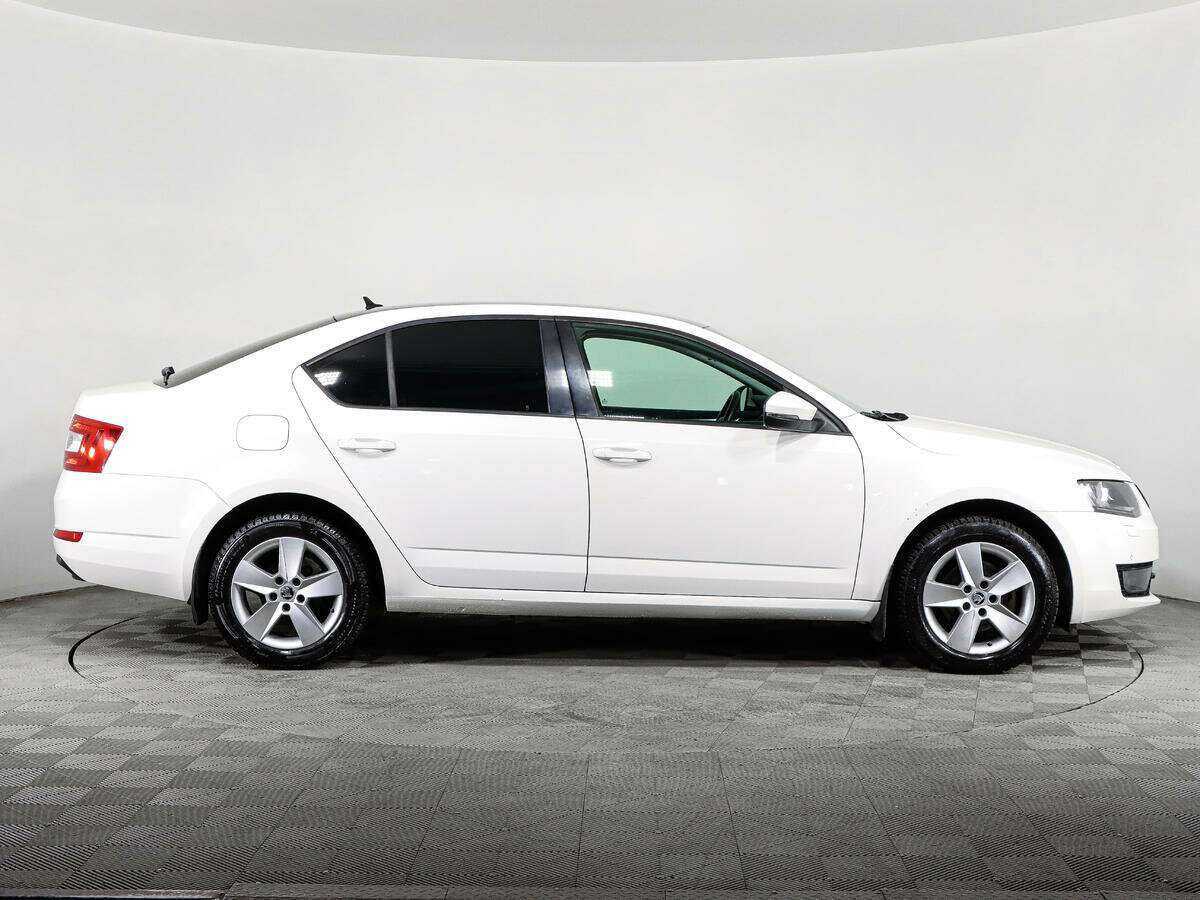 Skoda Octavia 2013 года с пробегом. Фото: #3
