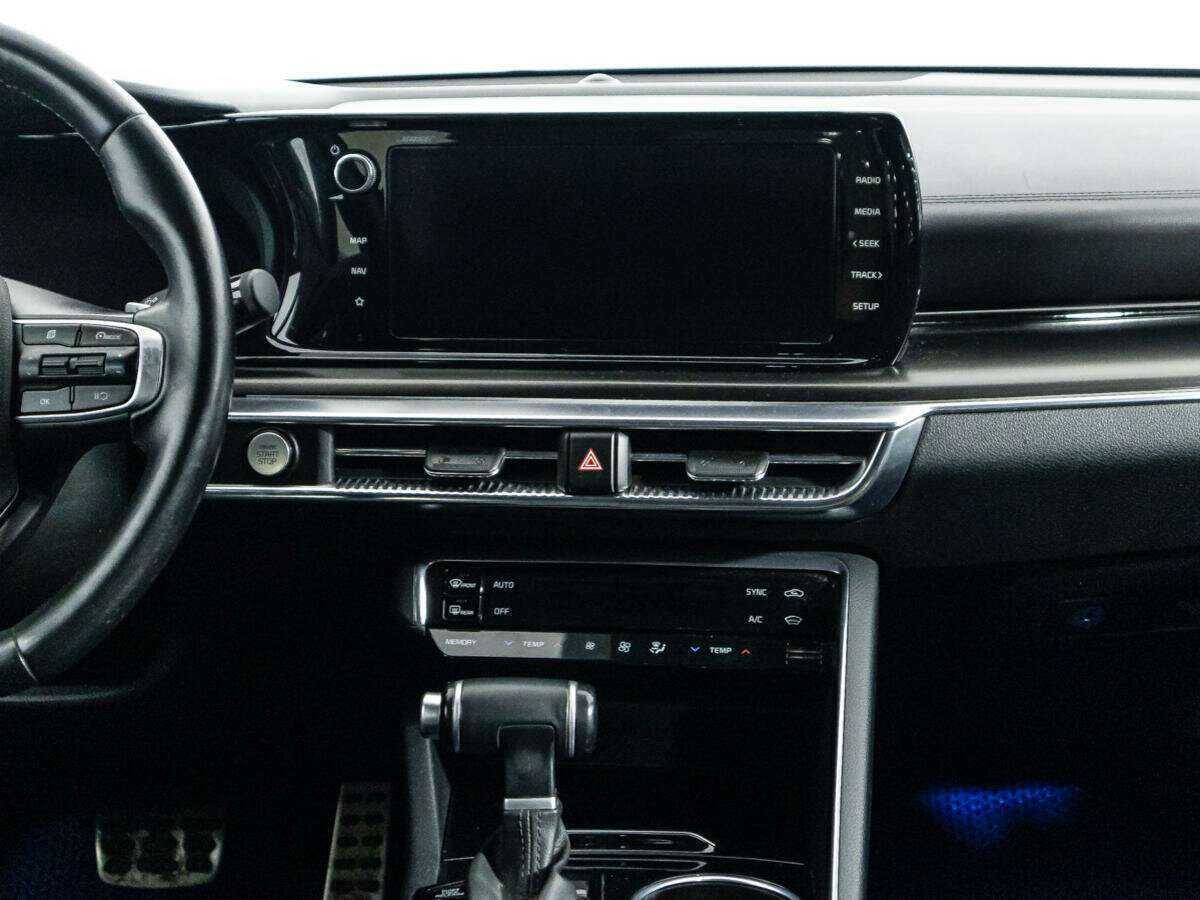 Kia K5 2021 года с пробегом. Фото: #13