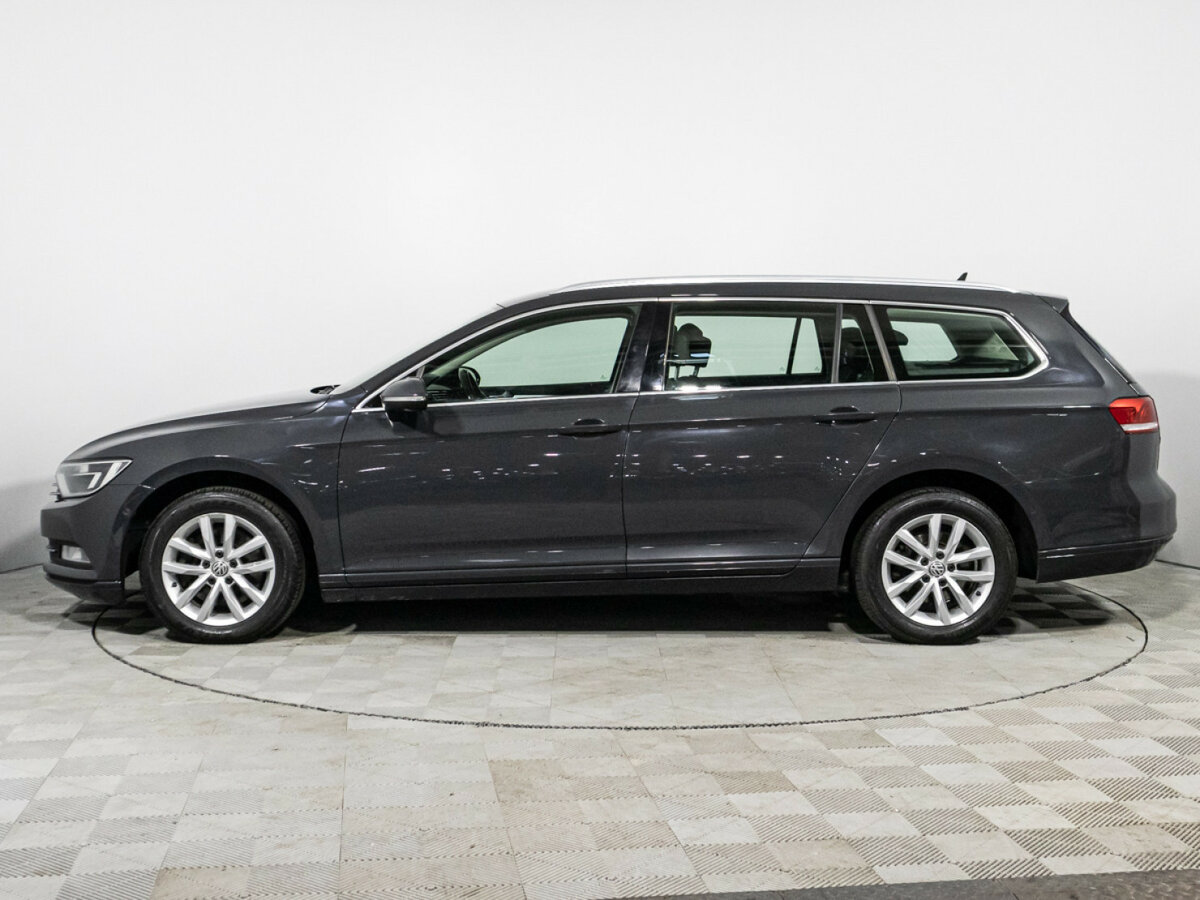 Volkswagen Passat 2019 года с пробегом. Фото: #7