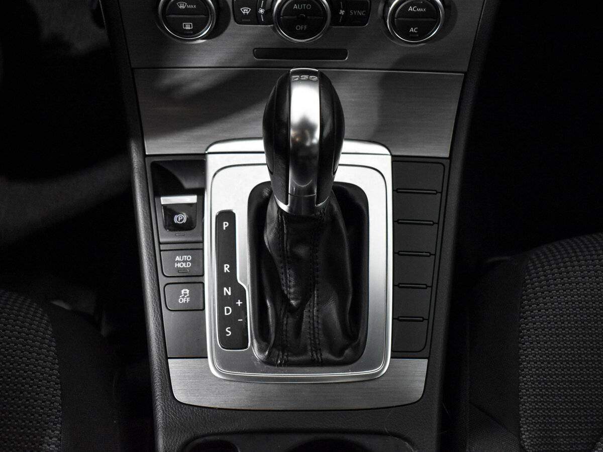 Volkswagen Passat 2012 года с пробегом. Фото: #9