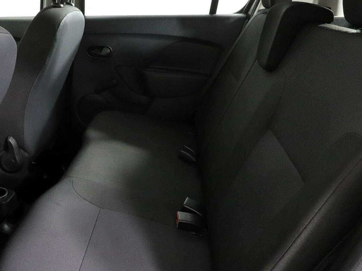 Renault Sandero 2018 года с пробегом. Фото: #7