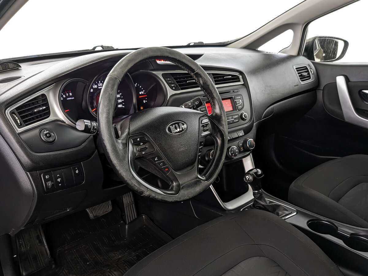 Kia Ceed 2015 года с пробегом. Фото: #9