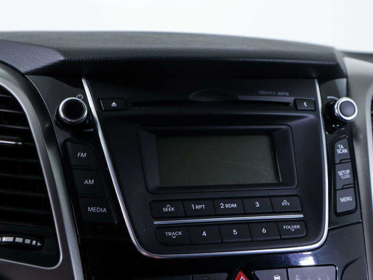 Hyundai i30 2013 года с пробегом. Фото: #15