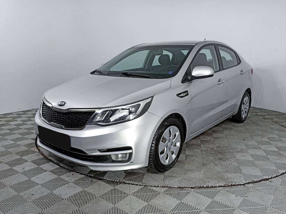 Kia Rio 2015 года с пробегом. Посмотреть фото