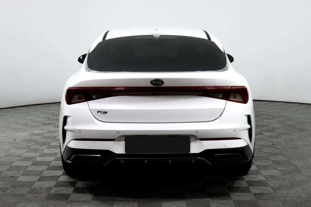 Kia K5 2021 года с пробегом. Фото: #5