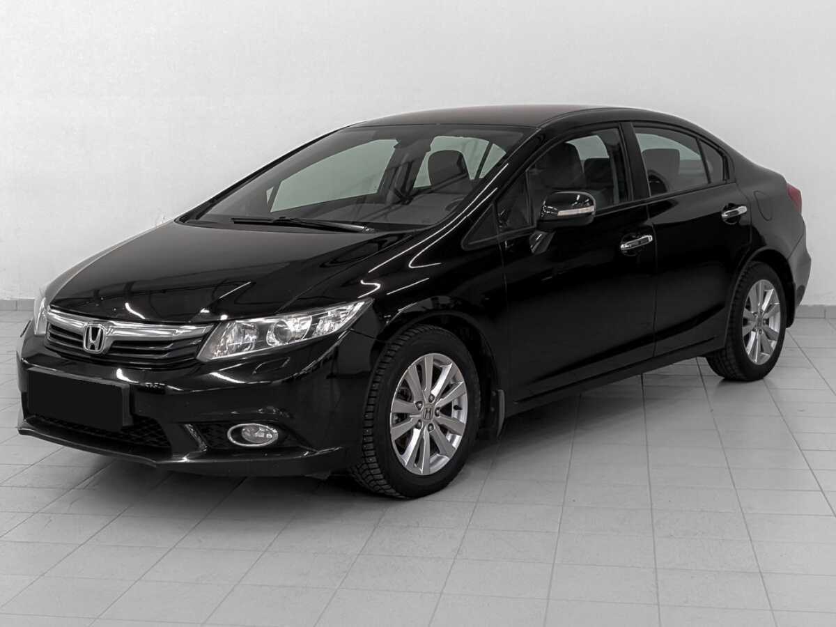 Honda Civic 2012 года с пробегом. Посмотреть фото
