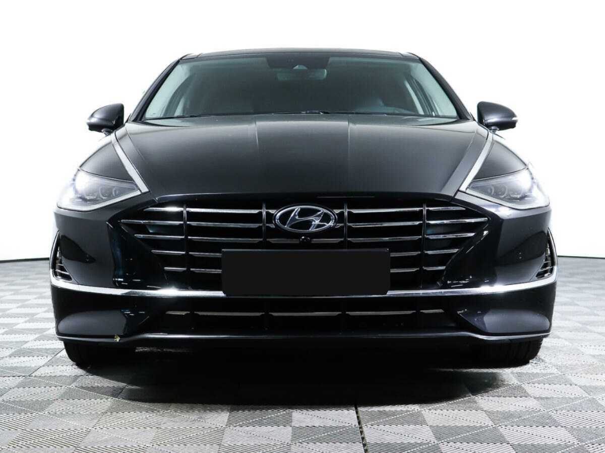 Hyundai Sonata 2022 года с пробегом. Посмотреть фото