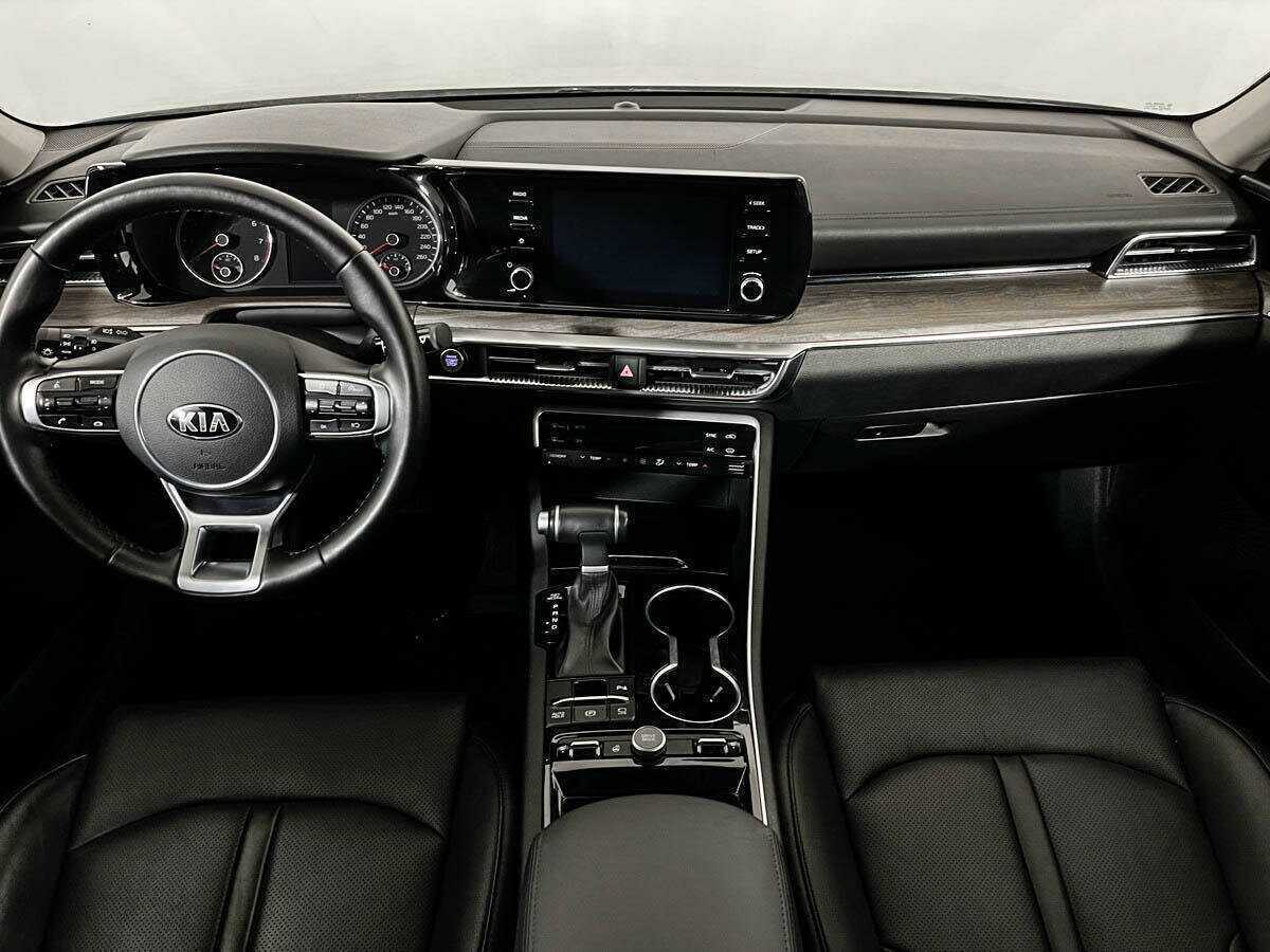 Kia K5 2020 года с пробегом. Фото: #12