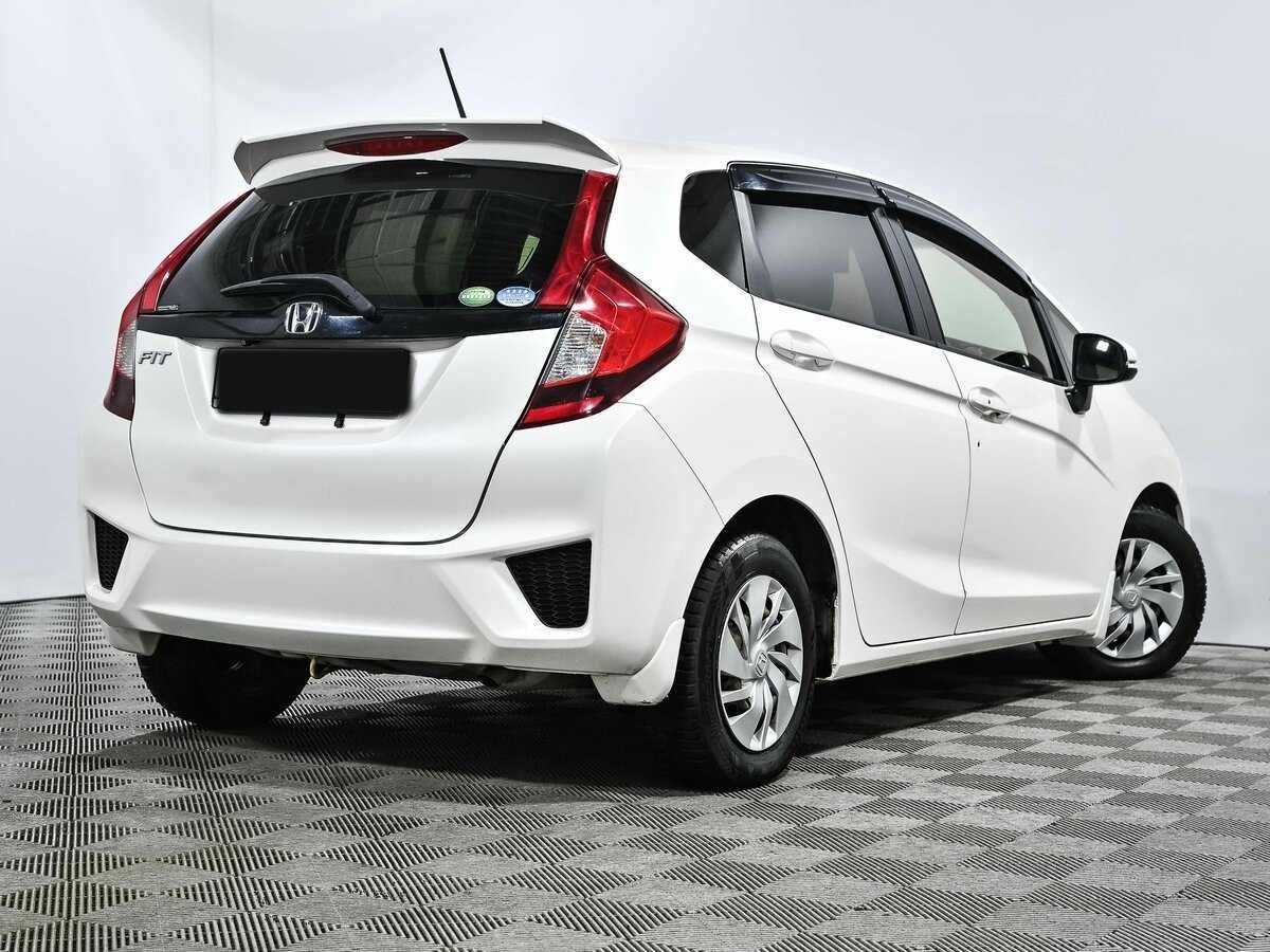 Honda Fit 2016 года с пробегом. Фото: #2