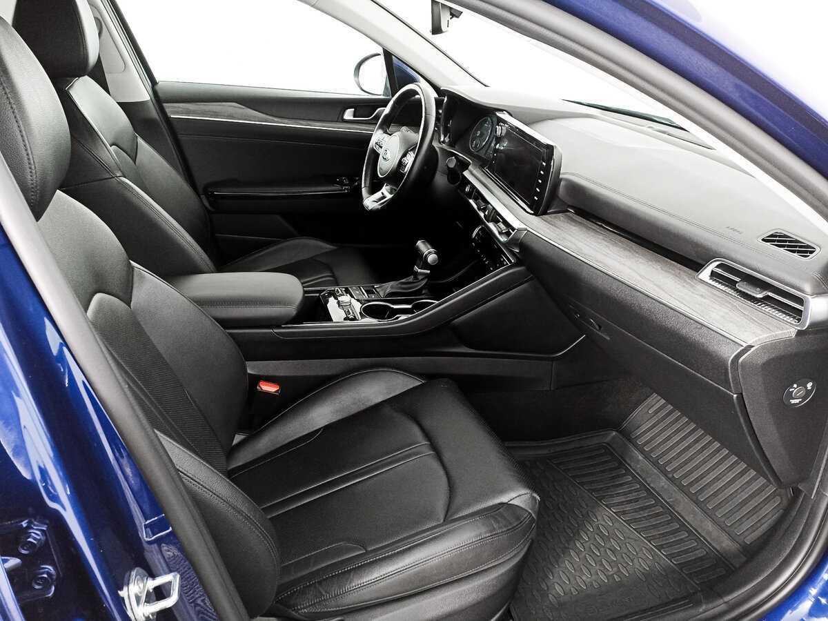 Kia K5 2021 года с пробегом. Фото: #8